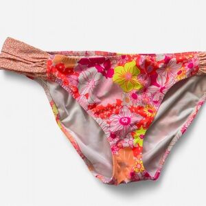 Victoria's Secret Pink and White Bikini Bottoms